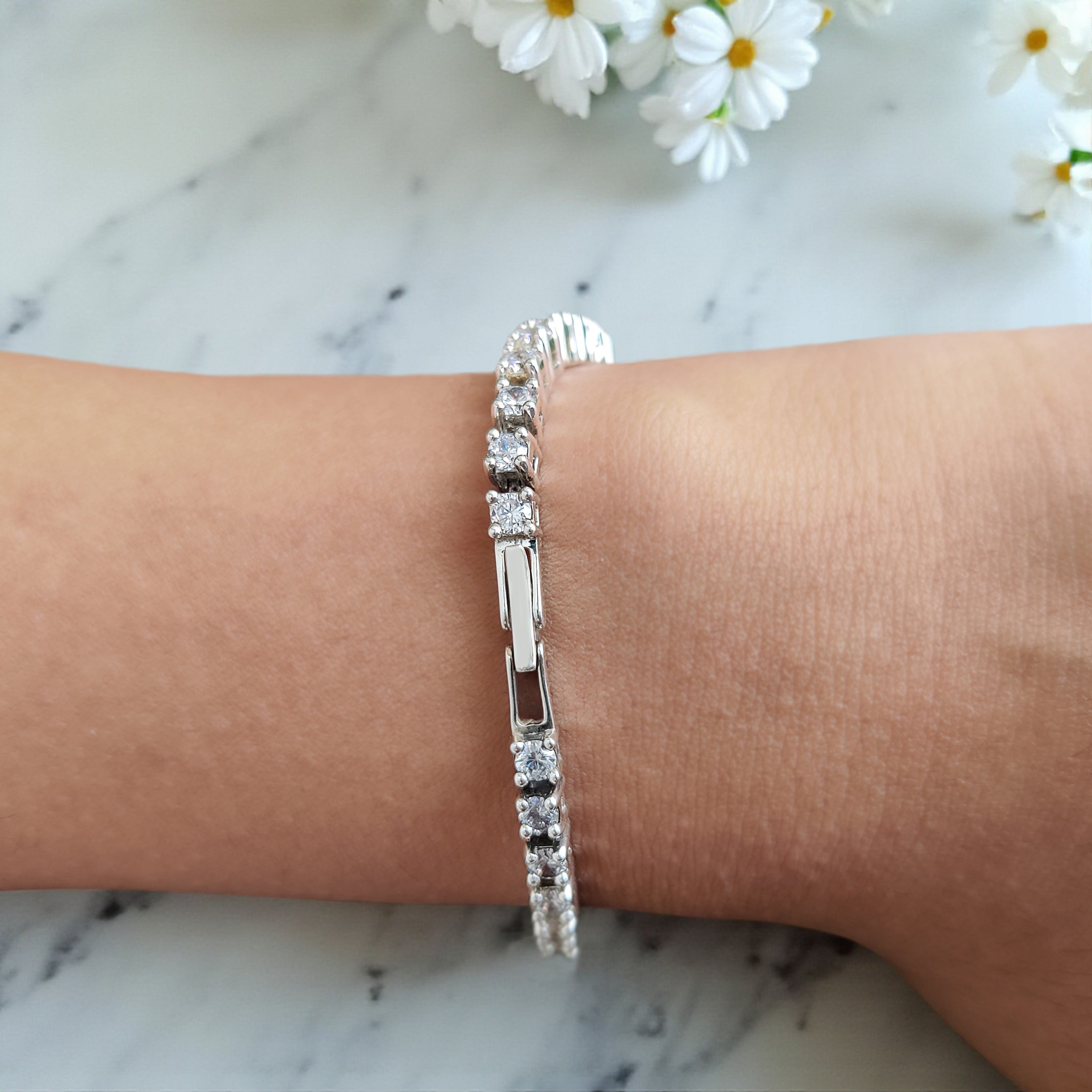 2.90 MM Round Brilliant Cut Moissanite Diamond Bracelet Tennis Bracelet 8 Inches White Gold Anniversary Gift Basket Set Bracelet FD441