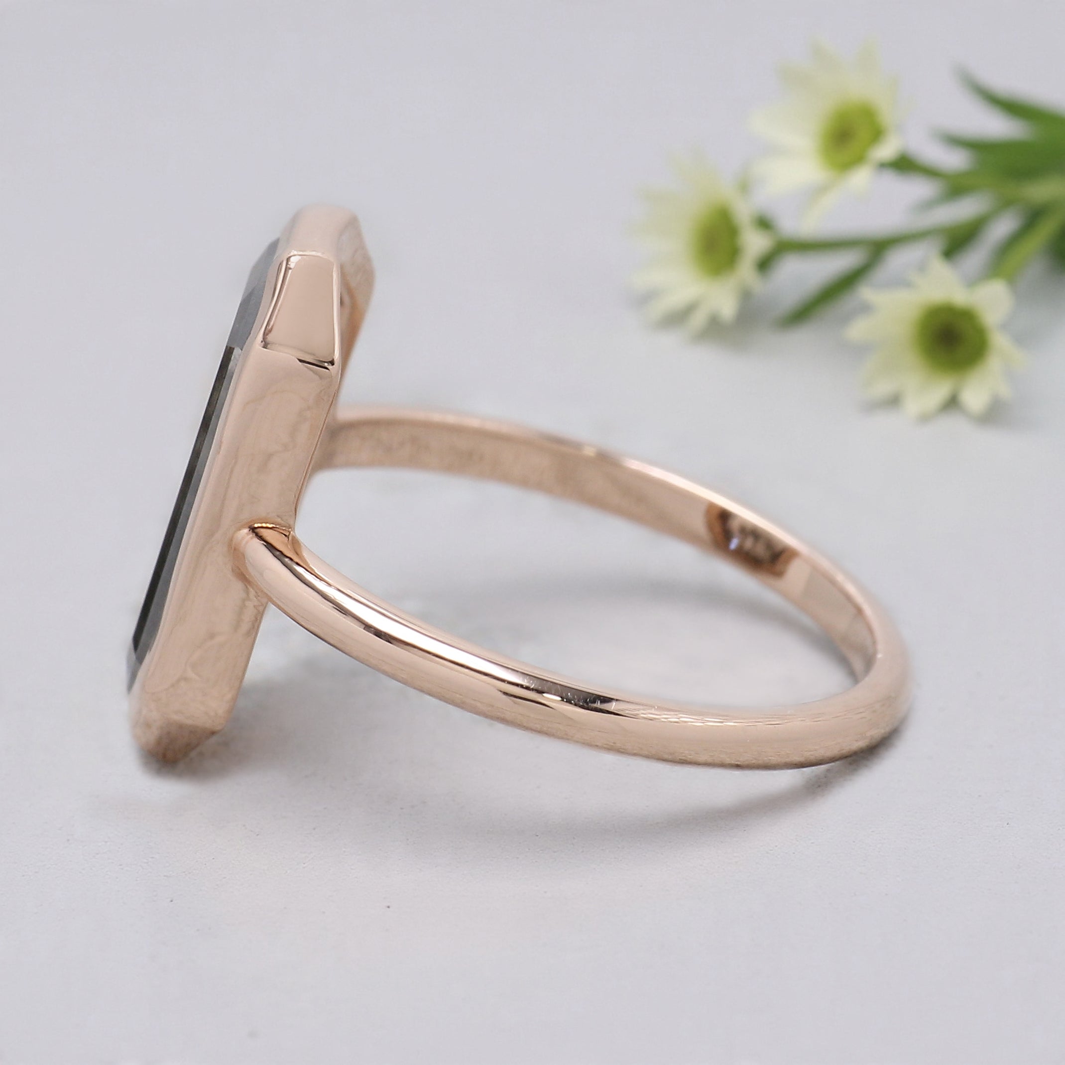 2.24 CT Emerald Lab Grown Diamond Ring Emerald CVD Fancy Black Grey Salt And Pepper Diamond Ring Engagement Ring Bridal Wedding Ring KDL3527