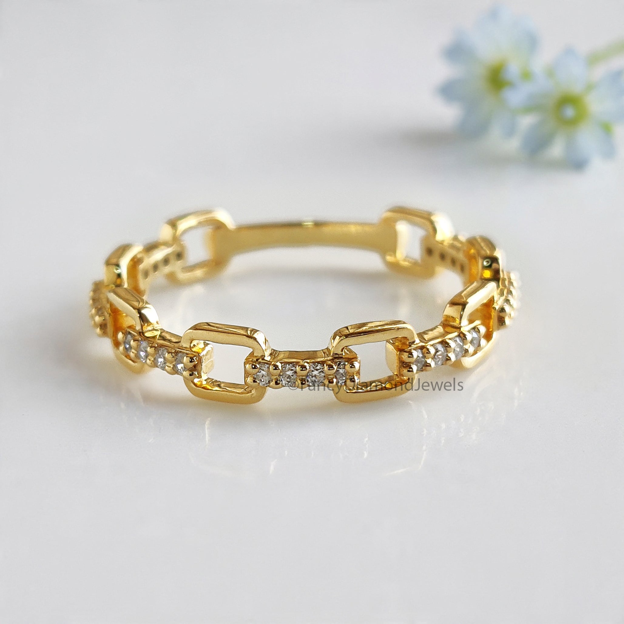 Round Cut Diamond Wedding Band Yellow Gold Unique Wedding Band Pave Diamond Chain Link Band Minimal Dainty Stacking Band Gift For Her FD539