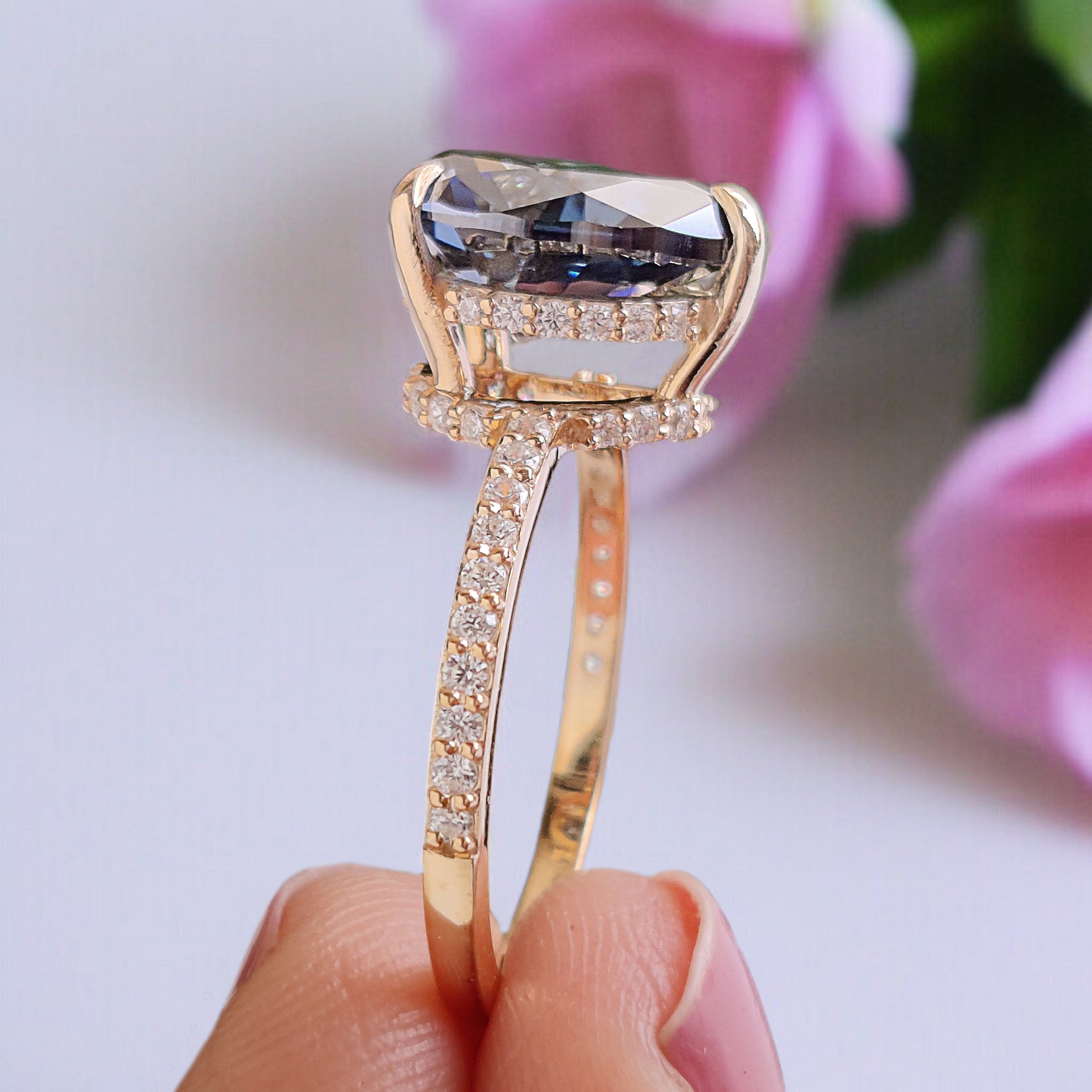 Pear Royal Blue Moissanite Ring Hidden Halo Engagement Ring 2.15 TW Pear Shaped Moissanite Best Proposal Ring Anniversary Gift Ring FD464