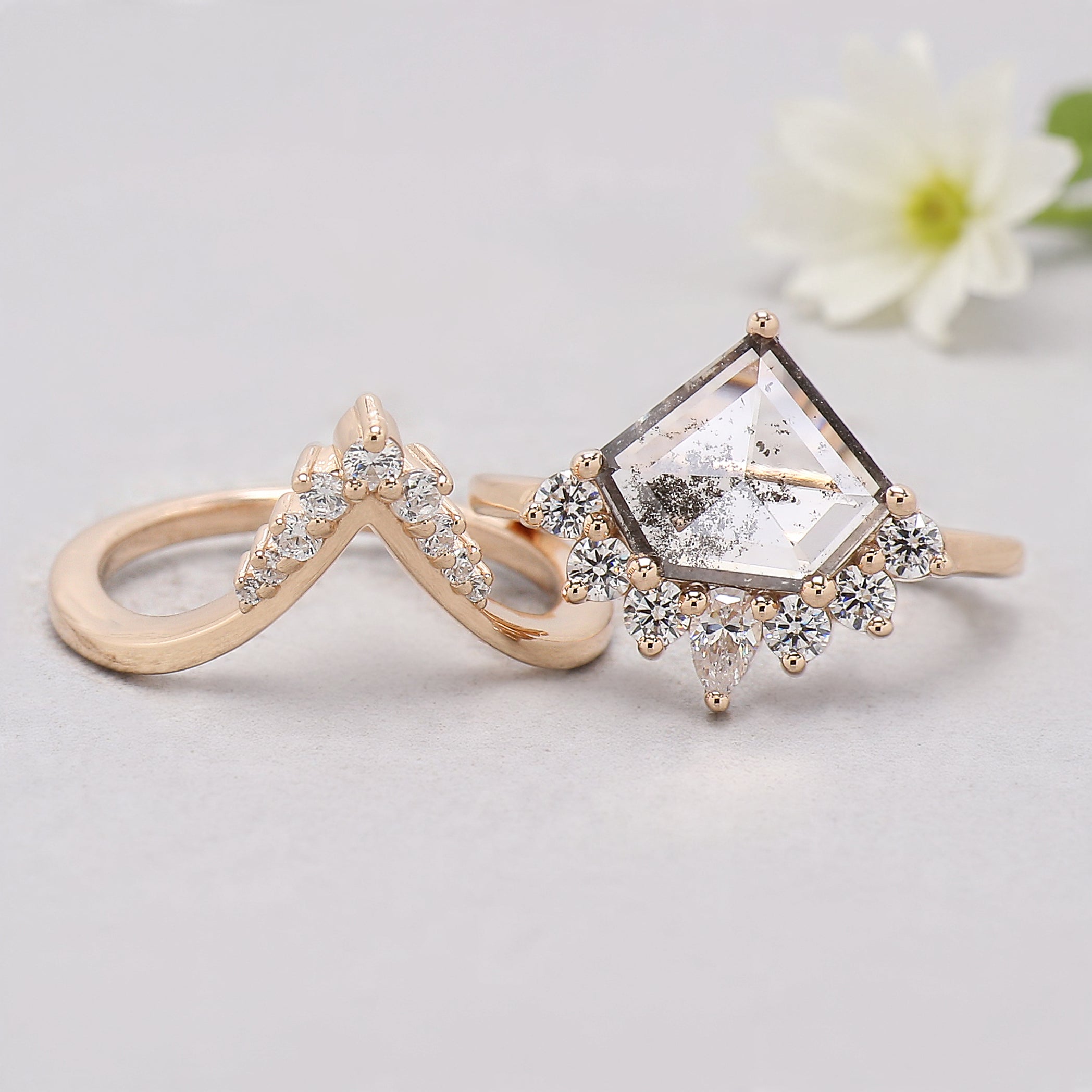 1.84 CT Shield Lab Grown Diamond Ring Shield Fancy Black Grey Salt And Pepper Diamond Ring Engagement Ring Bridal Wedding Ring Set KDL3515