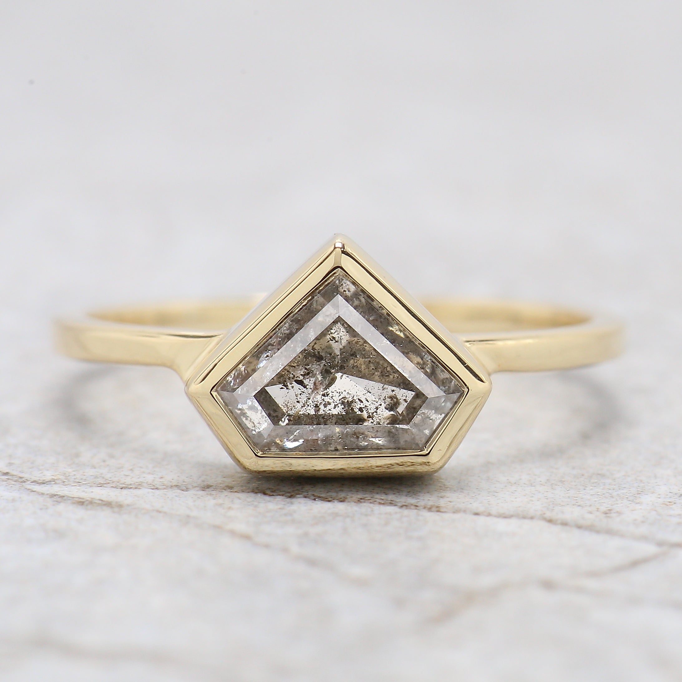 Shield Salt And Pepper Diamond Ring 1.25 CT 6.22 MM Shield Diamond Wedding Ring Set Yellow Gold Silver Engagement Ring Gift For Her KDL2609