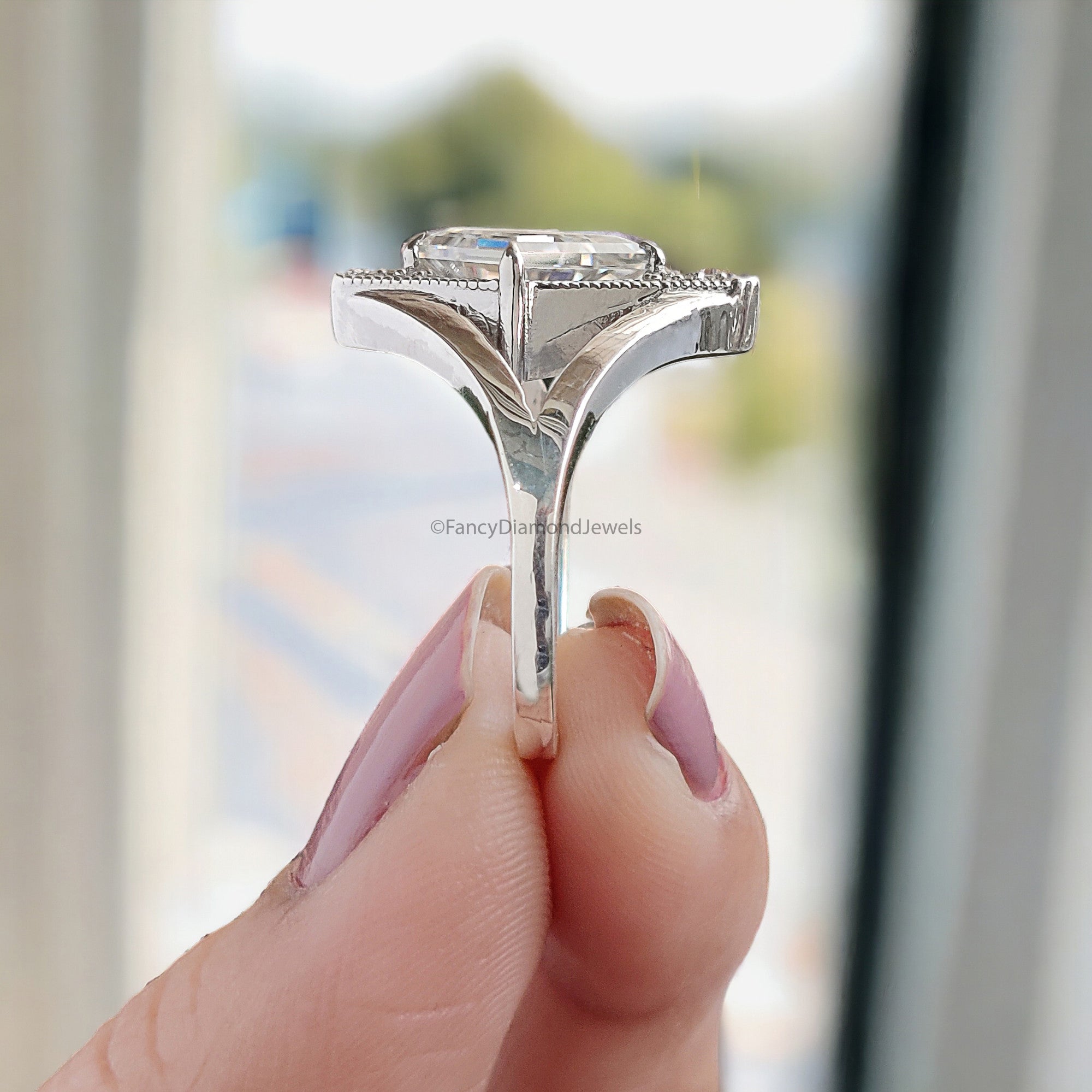 1.65 CT Kite Cut Colorless Moissanite Gold Ring Art Deco Vintage Ring Set Anniversary Engagement Bridal Wedding Ring Split Band FD27