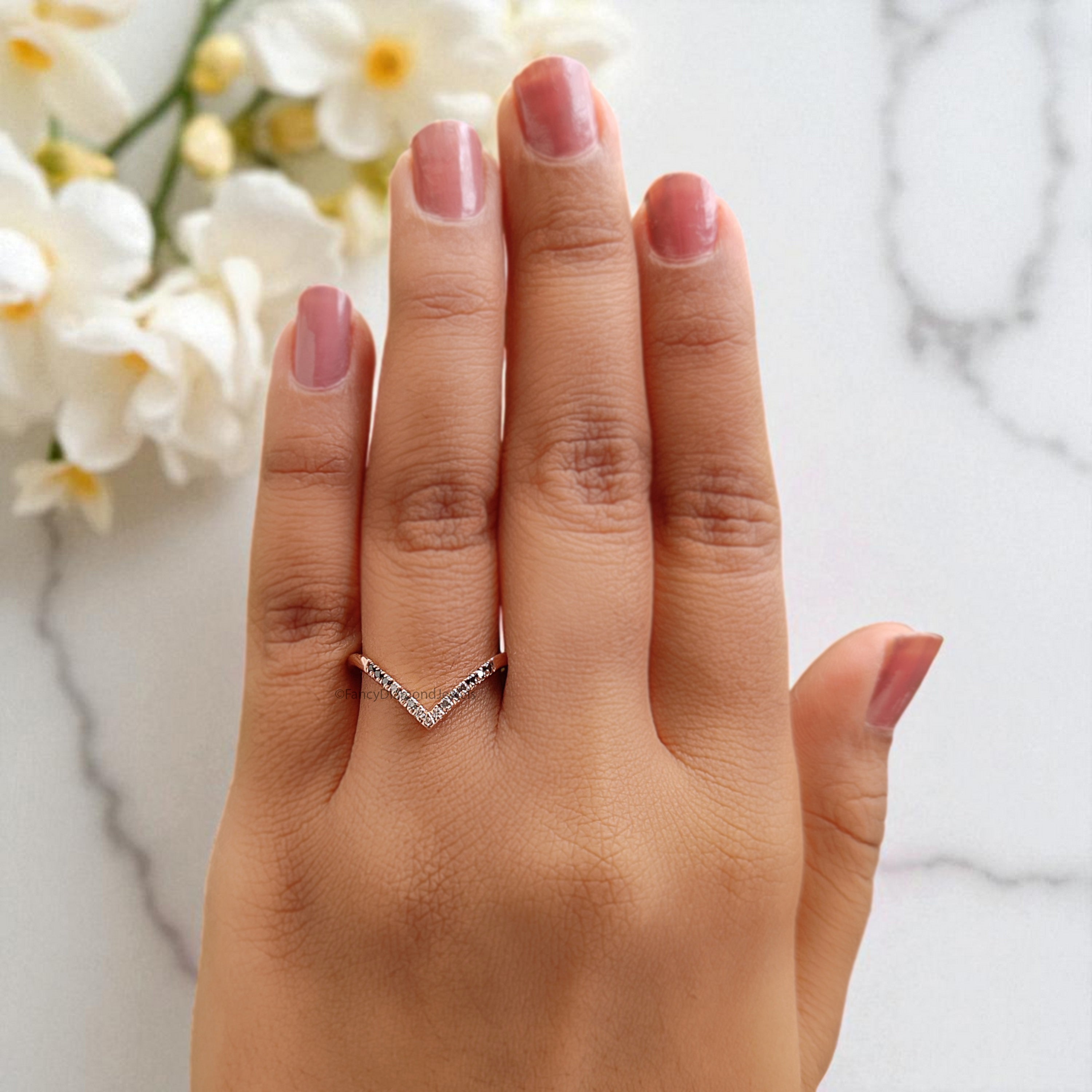 V Shaped Band White /Salt And Pepper /Black Diamond Wedding Band Silver/10K/14K/18K Gold Band Minimalist stacking dainty matching Ring KD865