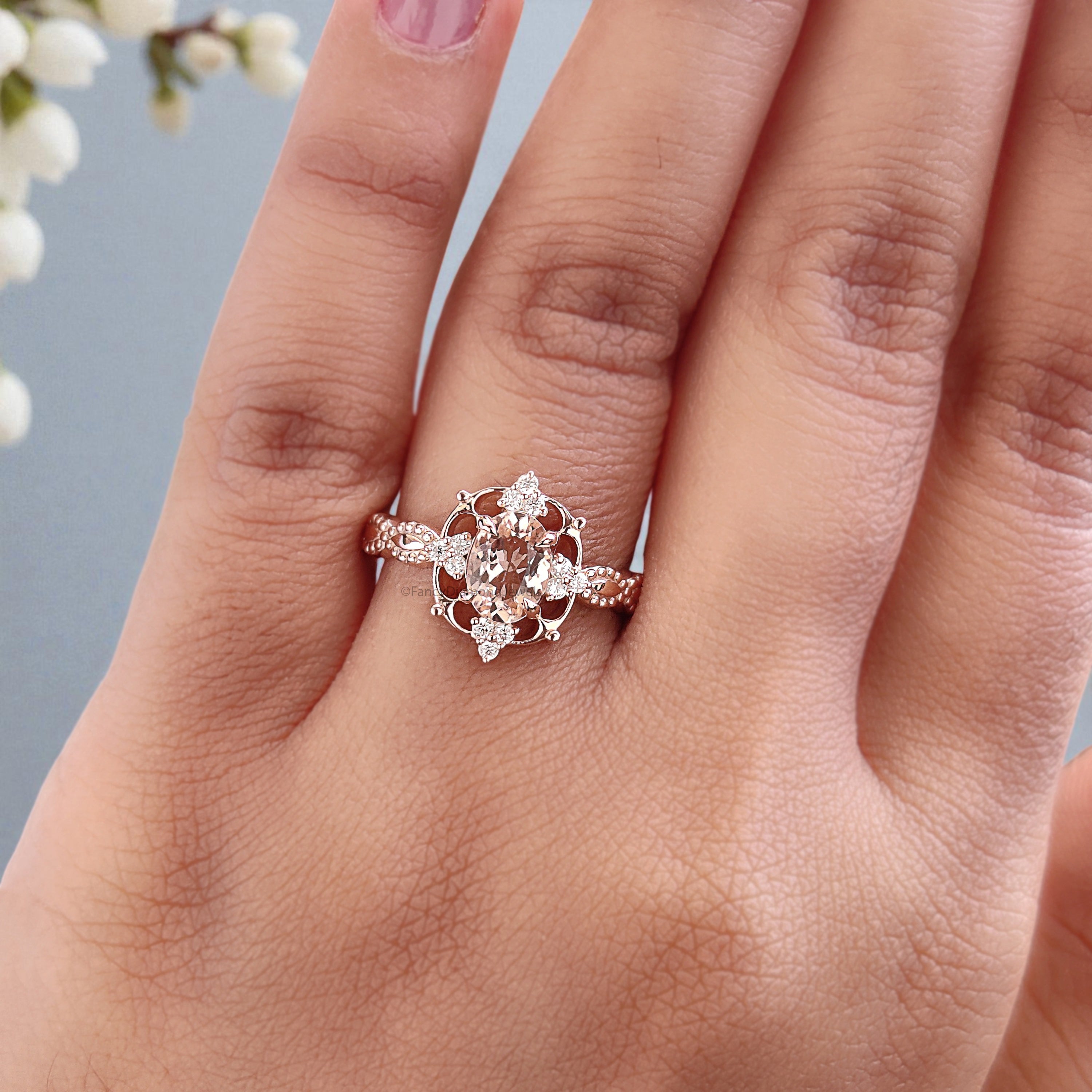 0.70 CT Oval Cut Natural Morganite Engagement Ring Rose Gold Ring Oval Shape Wedding Ring Unique halo Starburst Ring Gift For Her FD452