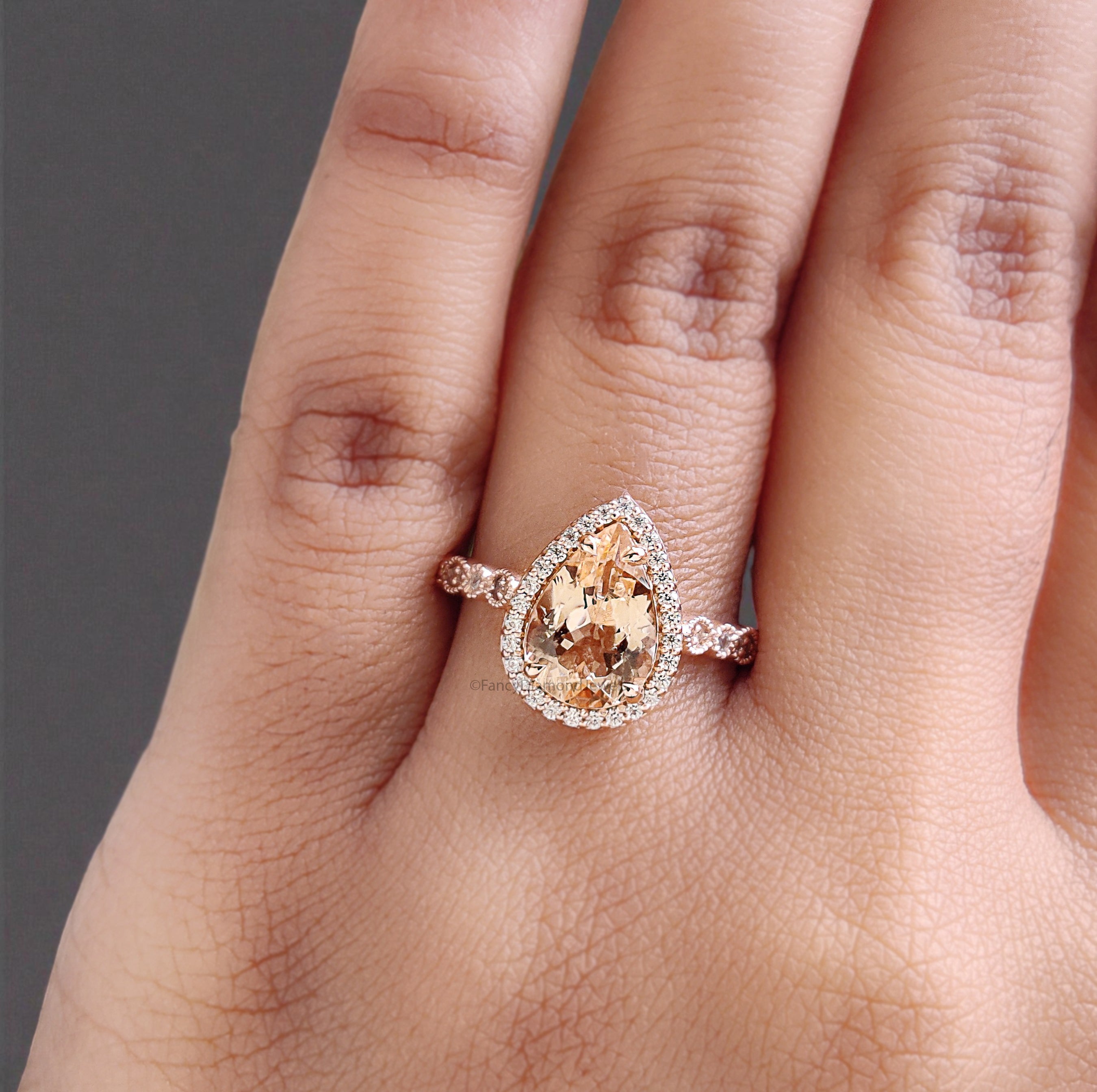 1.50 CT Pear Cut Natural Morganite Engagement Ring Rose Gold Ring Pear Shape Wedding Ring Unique Vintage Halo Ring Gift For Her FD450