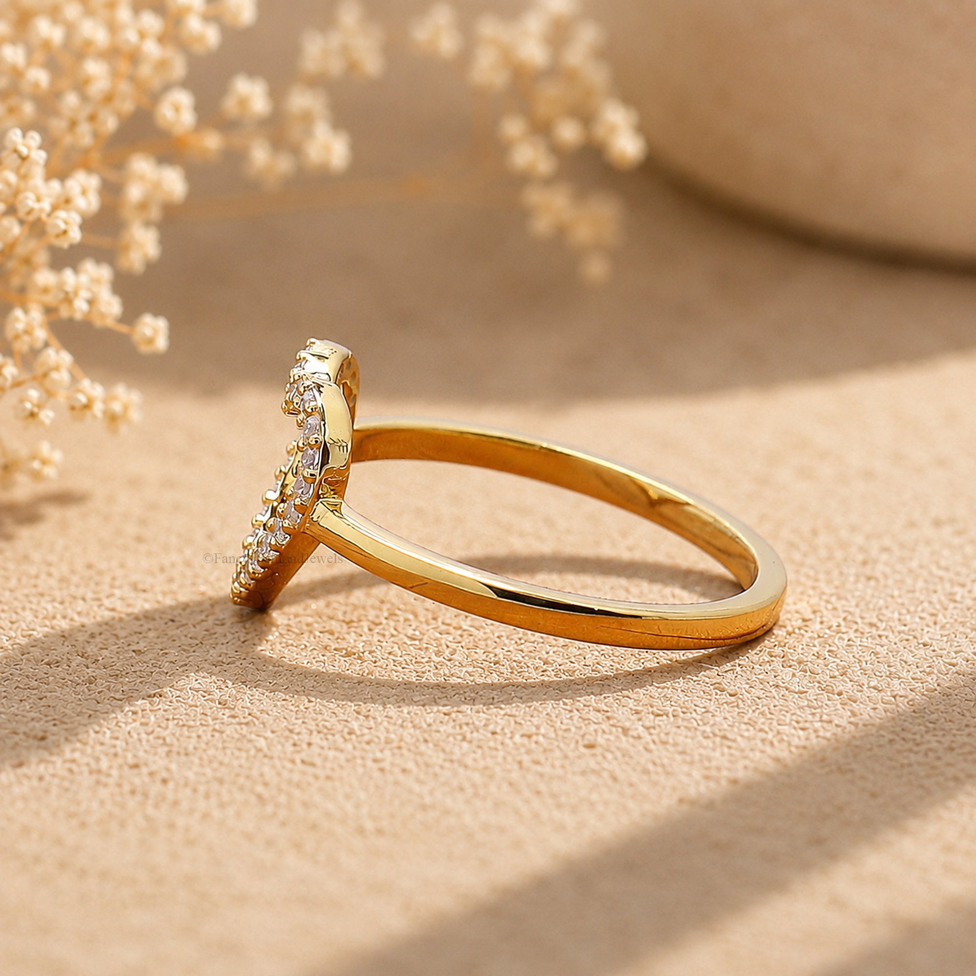 Round Lab Grown Diamond Heart Ring Pave Crystal Promise Ring Dainty Diamond Ring Cute Stackable Jewelry Anniversary Gift for Her FD584