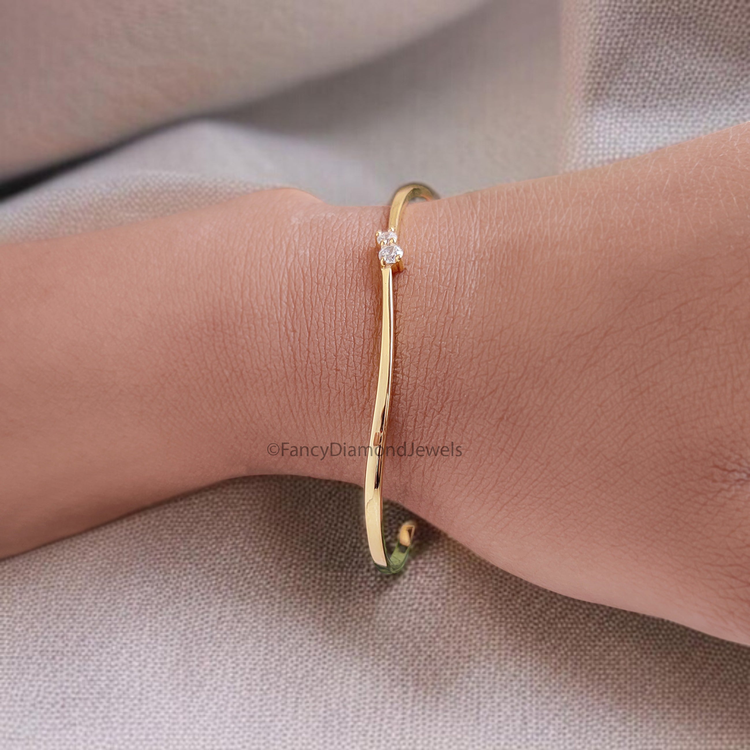 Round Moissanite Diamond Bracelet White Color  Round Diamond Bracelet Gold Bracelet Round Brilliant Cut Diamond Bracelet Gift For Her KD944