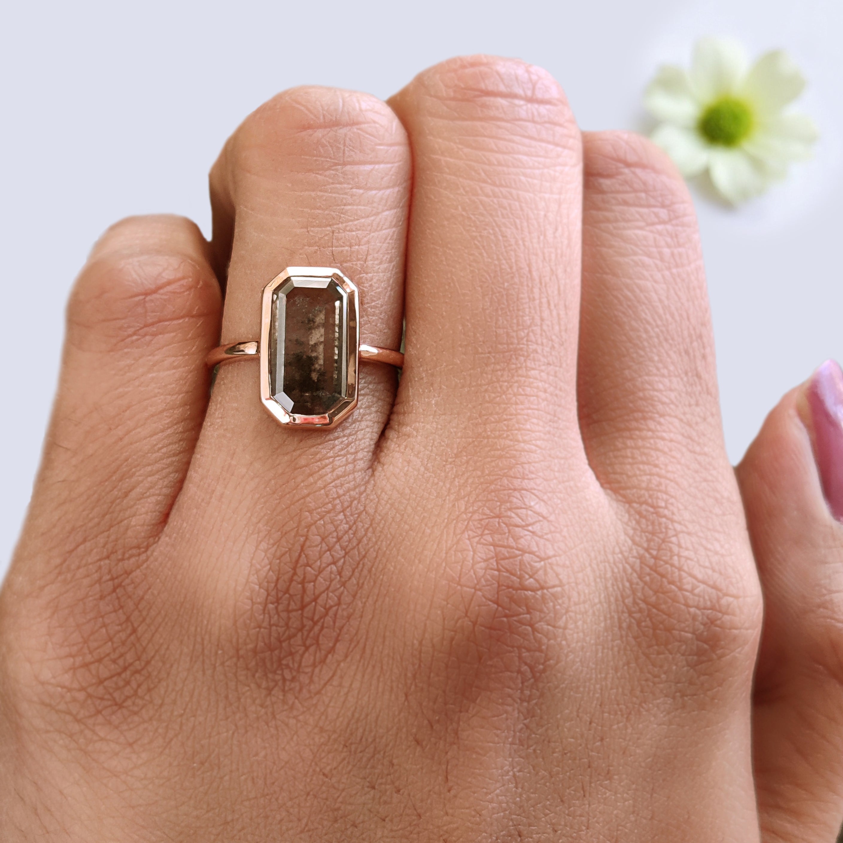 2.24 CT Emerald Lab Grown Diamond Ring Emerald CVD Fancy Black Grey Salt And Pepper Diamond Ring Engagement Ring Bridal Wedding Ring KDL3527