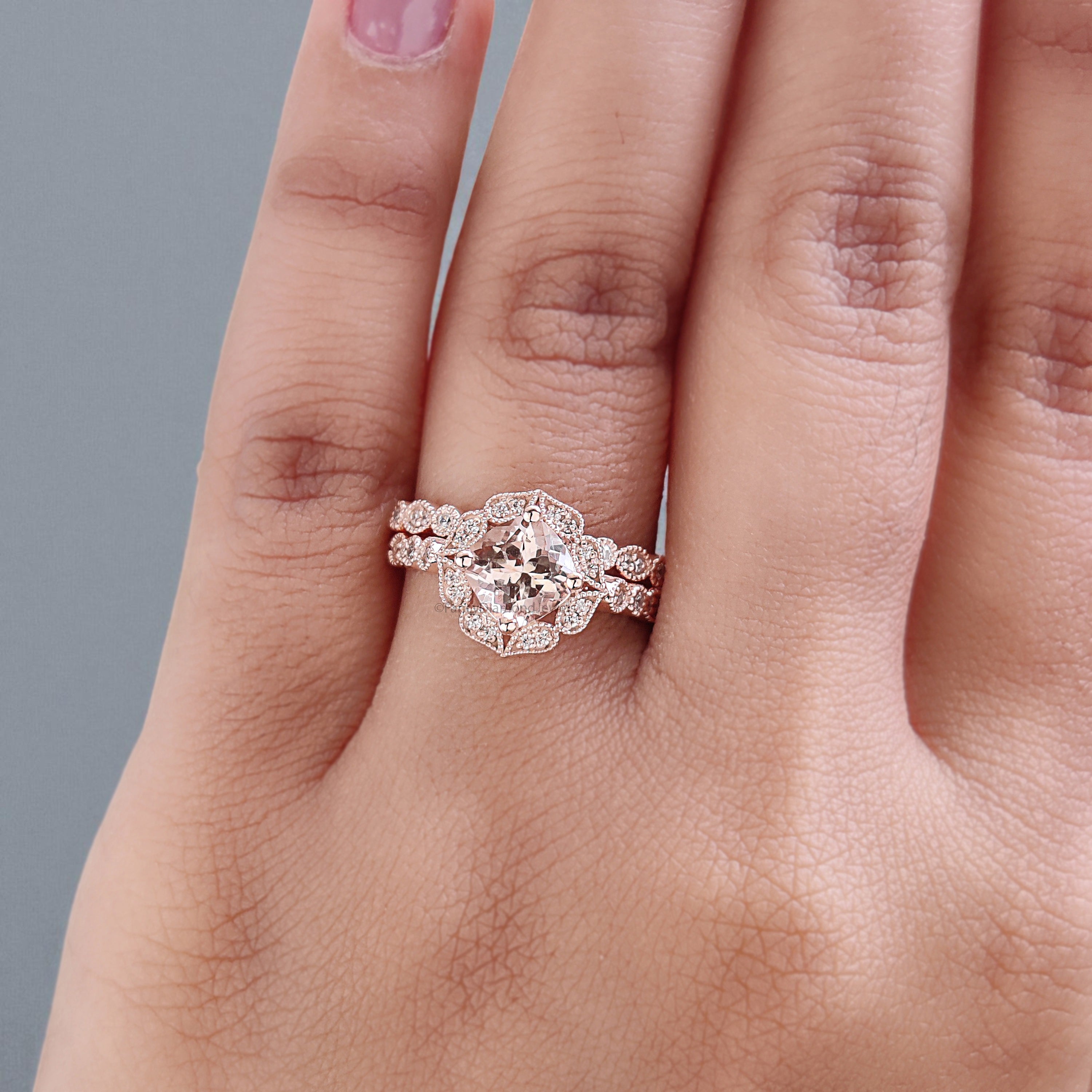 1.00 CT Cushion Cut Natural Morganite Engagement Ring Set Rose Gold Ring Round Diamond Wedding Ring Unique Halo Ring Gift For Her FD451