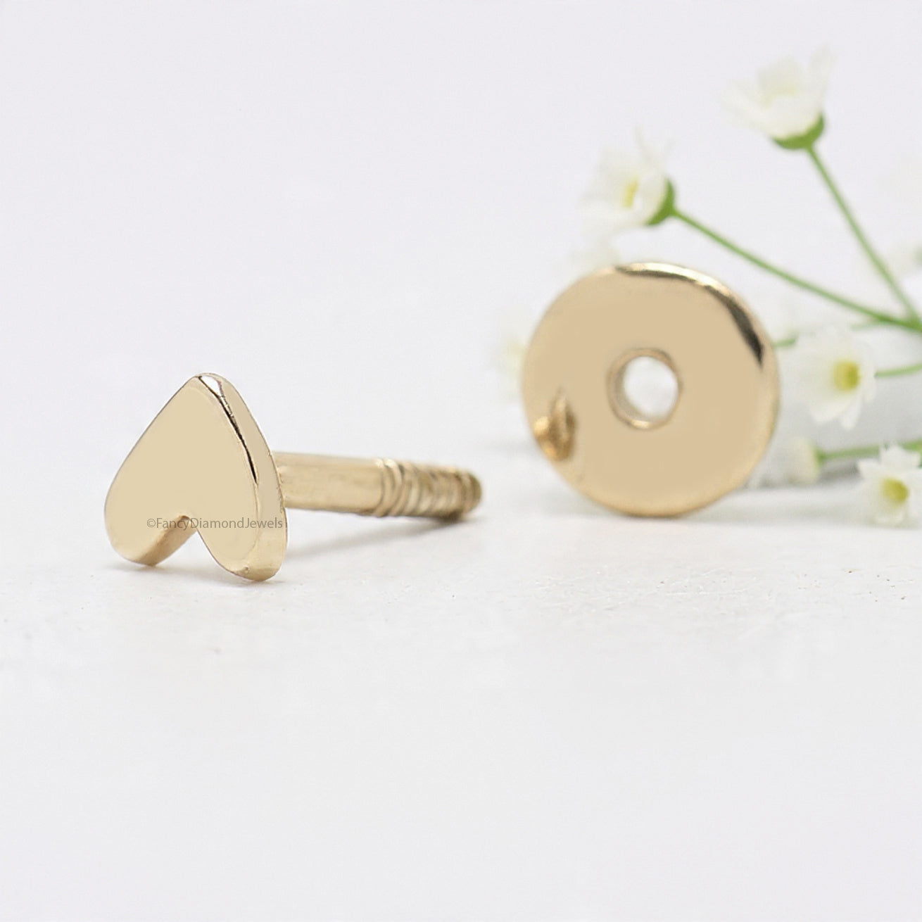 Heart Internally Threaded Labret tragus stud conch earrings Silver Yellow Gold Cuff cartilage helix stud flat back labret stud FD507