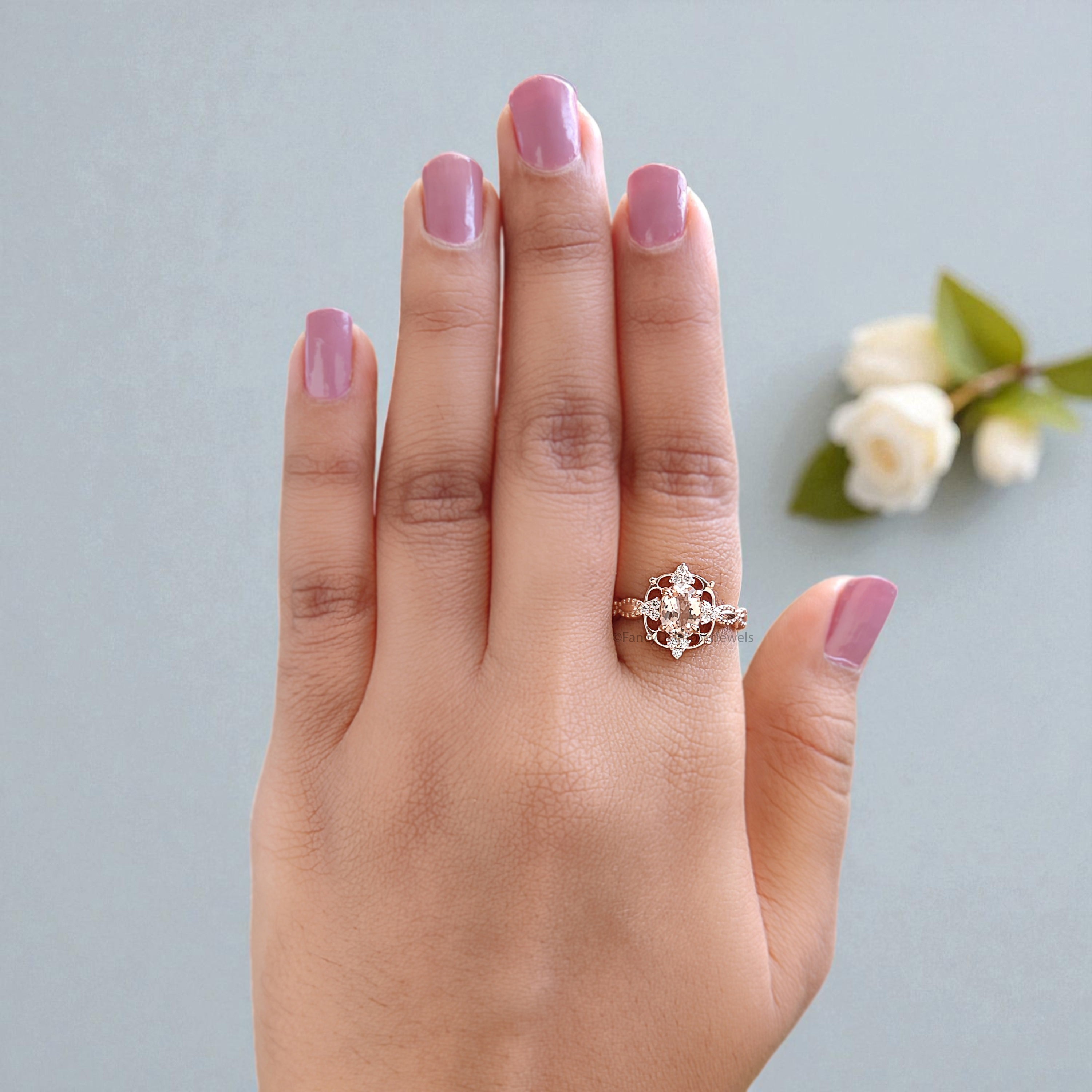 0.70 CT Oval Cut Natural Morganite Engagement Ring Rose Gold Ring Oval Shape Wedding Ring Unique halo Starburst Ring Gift For Her FD452