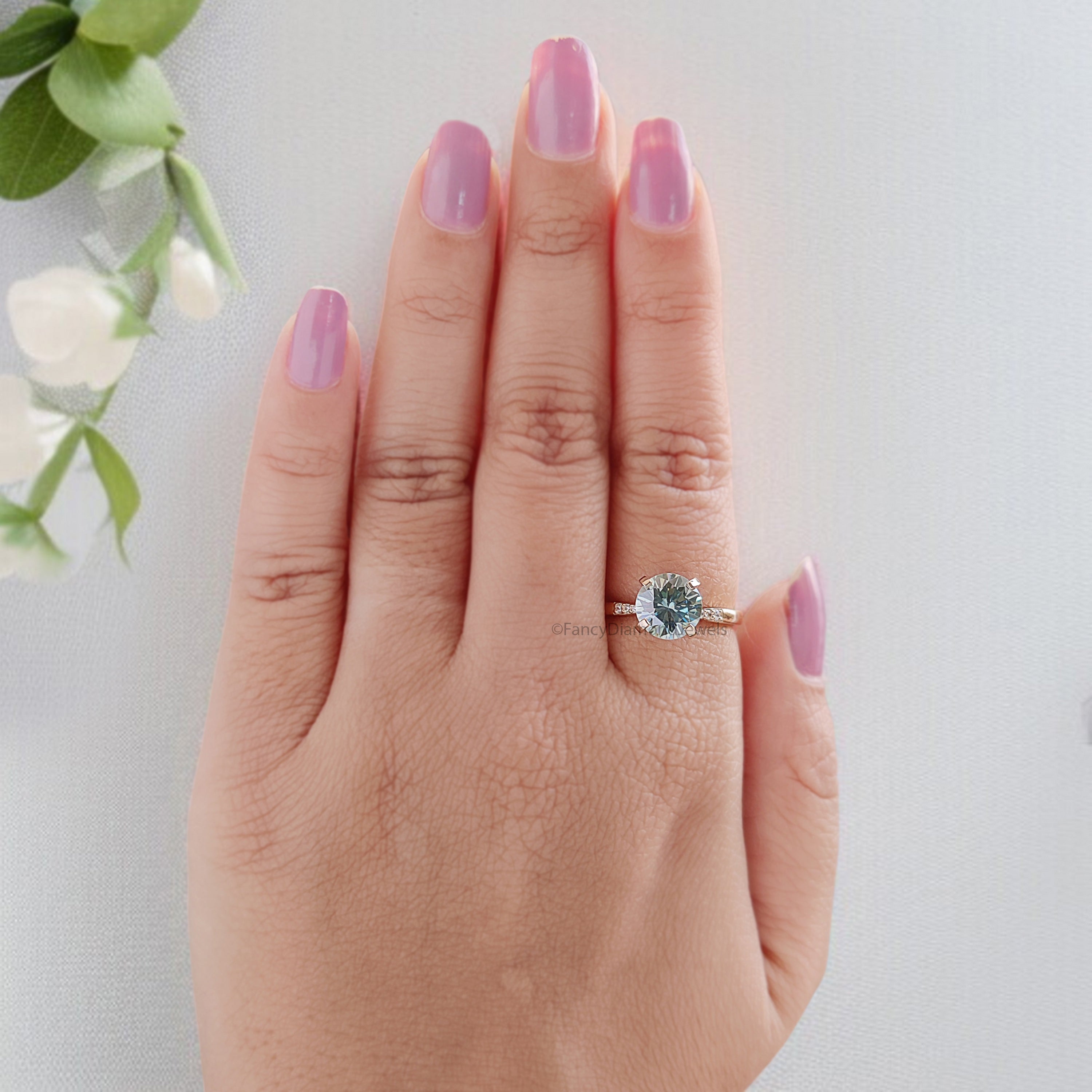 Round Cut Green Moissanite Engagement Wedding Ring 14K Solid Gold Ring Square Prong Set Ring Moissanite Ring Gift For Her FD458