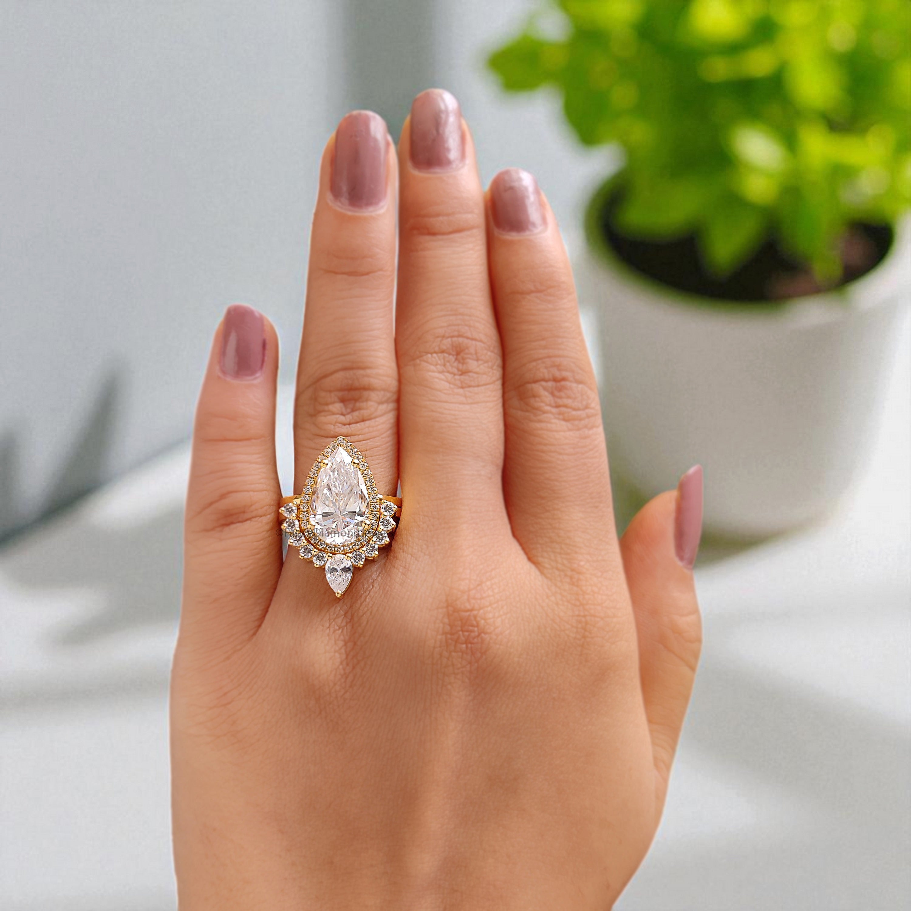 5.75 CTW Pear Colorless Moissanite Ring Set Engagement Ring Matching Eternity Band Wedding Ring Halo Setting Bridal Ring Set For Women FD389