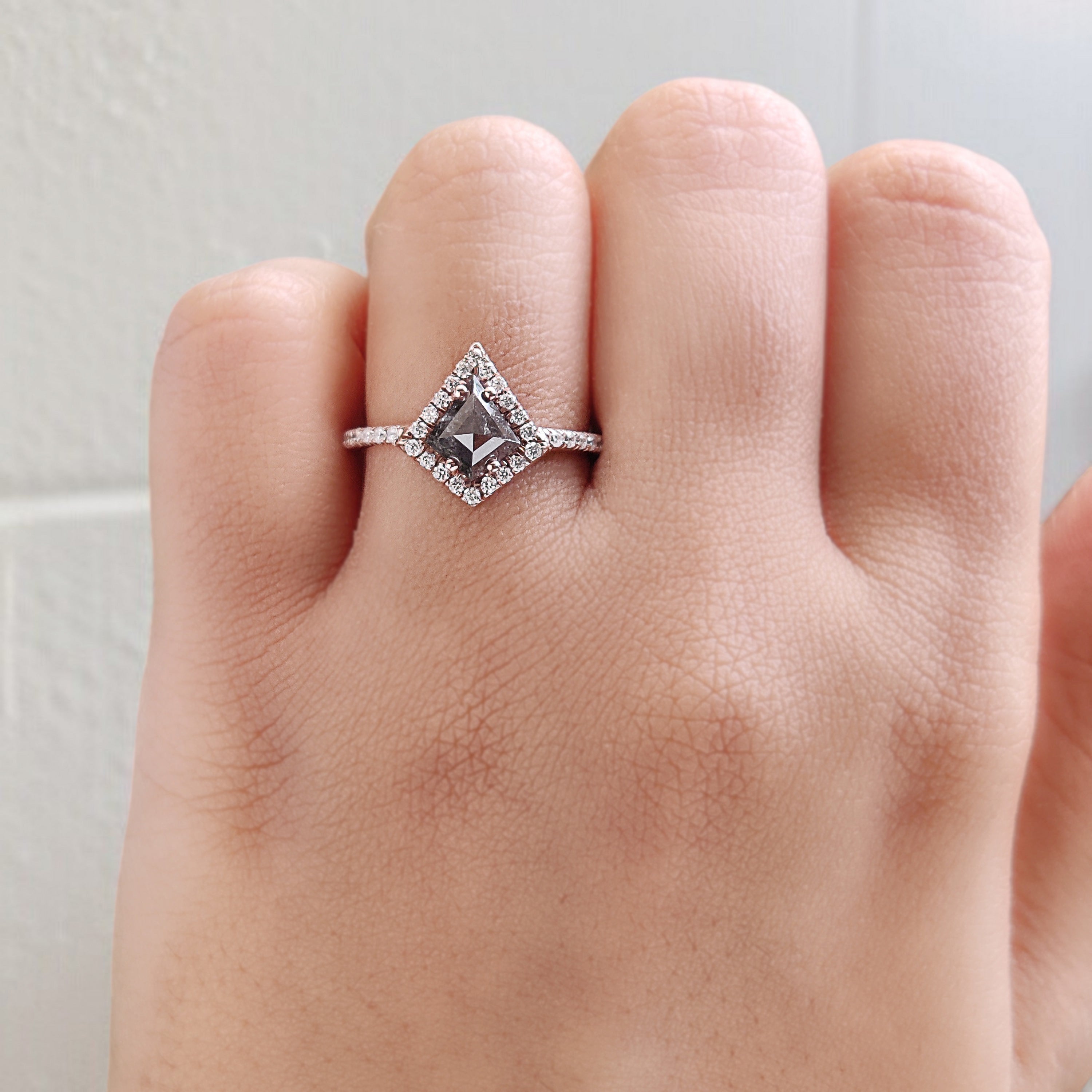 Kite Shape Salt And Pepper Diamond Ring 0.94 Ct 7.60 MM Kite Cut Diamond Ring 14K Solid Rose Gold Silver Engagement Ring Gift For Her QL2038