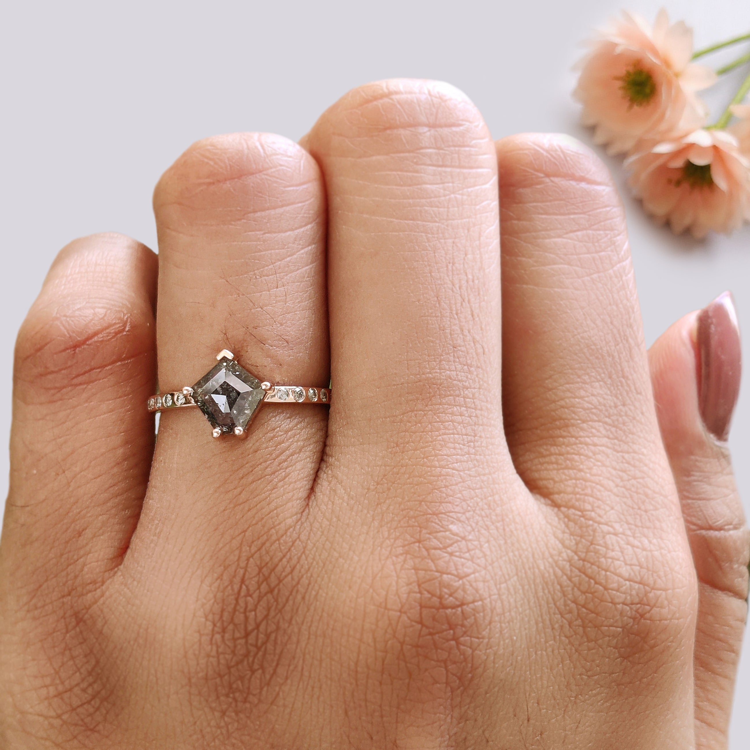 Pentagon Salt and Pepper Diamond Engagement Ring, 14K Rose Gold Ring, Unique Geometric Diamond Ring, Minimalist Fine Jewelry Gift KDL601