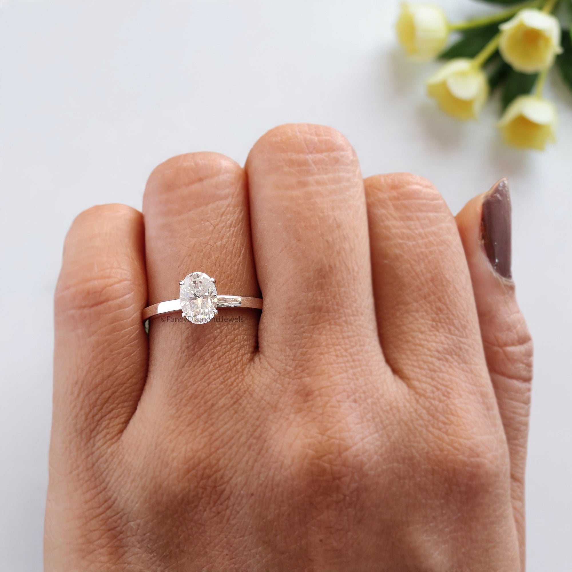 Beautiful Oval Shape Moissanite Ring White Gold 10k/14k/18k 1.00 CT Oval Cut Ring Oval Wedding Engagement Ring Oval Colorless Ring FD19