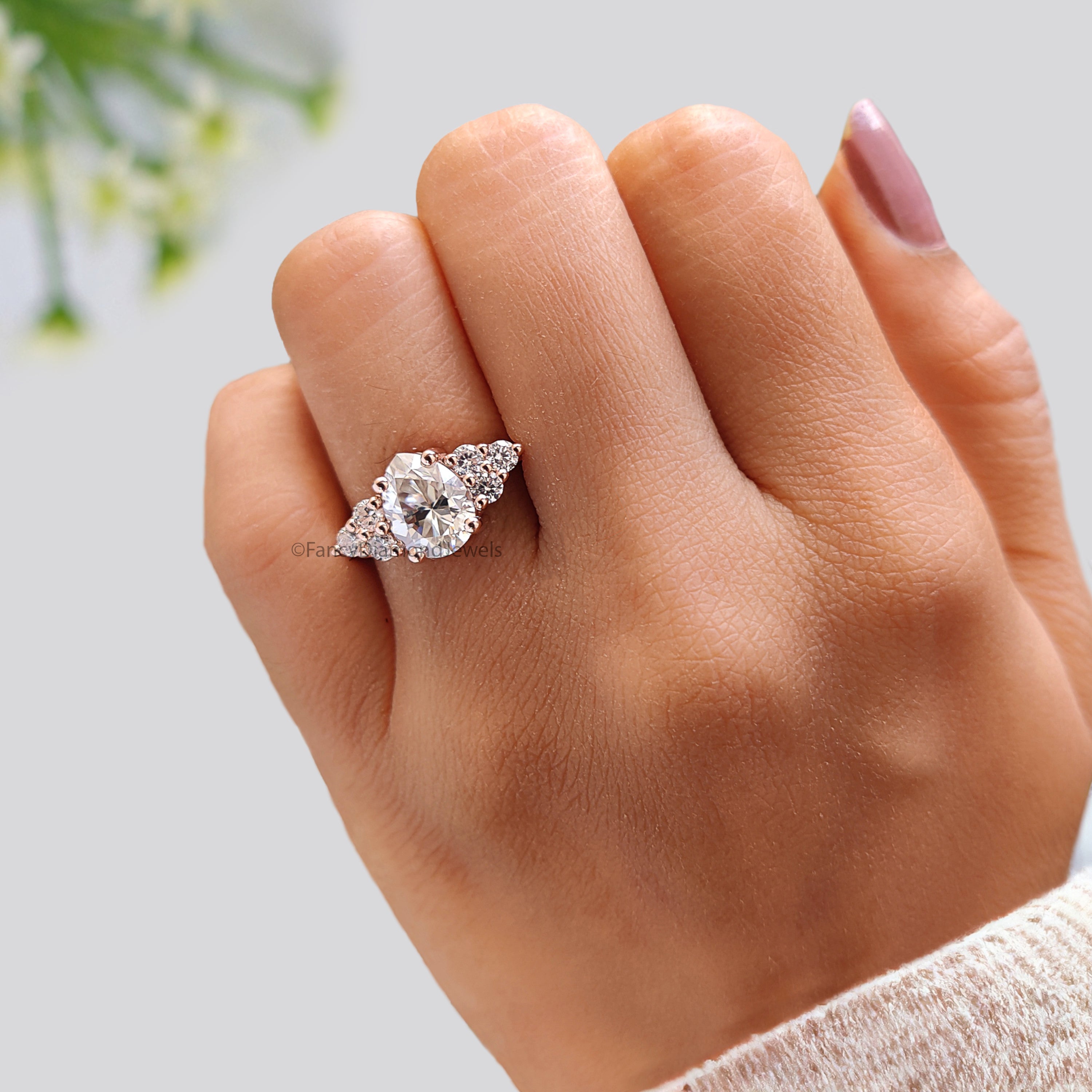 Pear shaped Moissanite Engagement Ring 1.60 CTW Vintage Unique Solid Gold Round Diamond wedding Ring Bridal Promise gift For Woman FD161