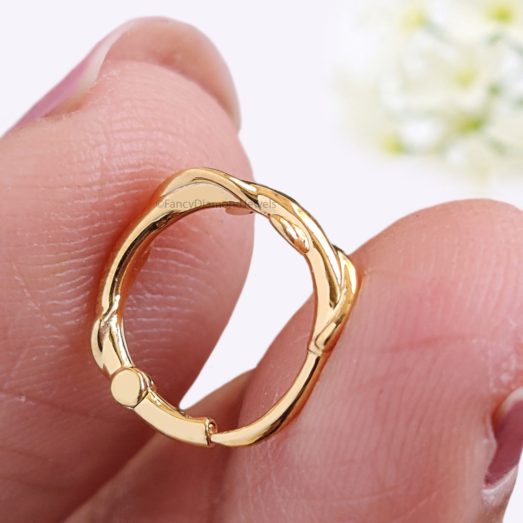 Twist Leaf Nose Hoop Solid Gold Rope Nose Hoop Unique Nose Piercing Nose Ring Clicker Braided Nose Ring Hoop Nose Ring Gold FD490