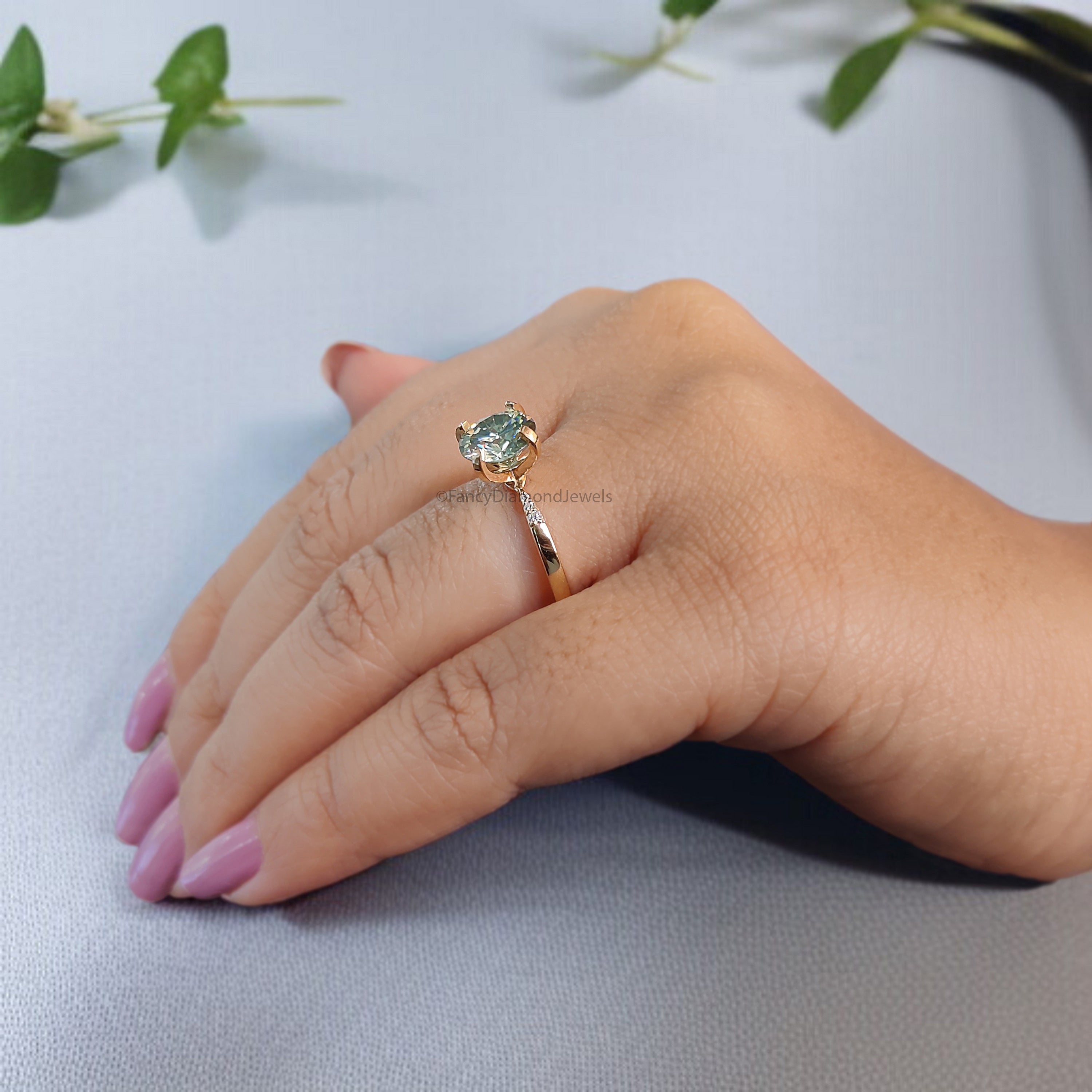 Round Cut Green Moissanite Engagement Wedding Ring 14K Solid Gold Ring Square Prong Set Ring Moissanite Ring Gift For Her FD458