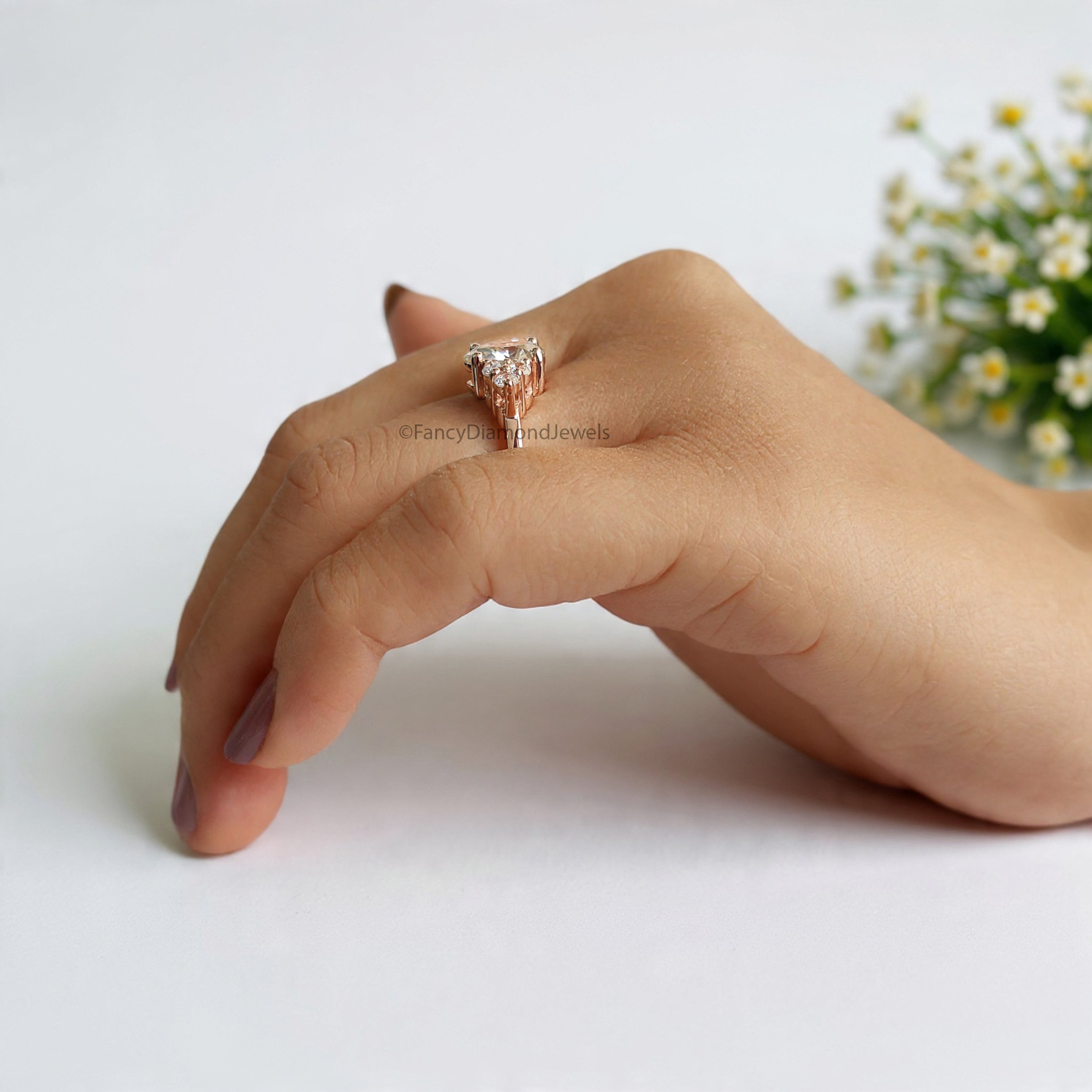 Pear shaped Moissanite Engagement Ring 1.60 CTW Vintage Unique Solid Gold Round Diamond wedding Ring Bridal Promise gift For Woman FD161
