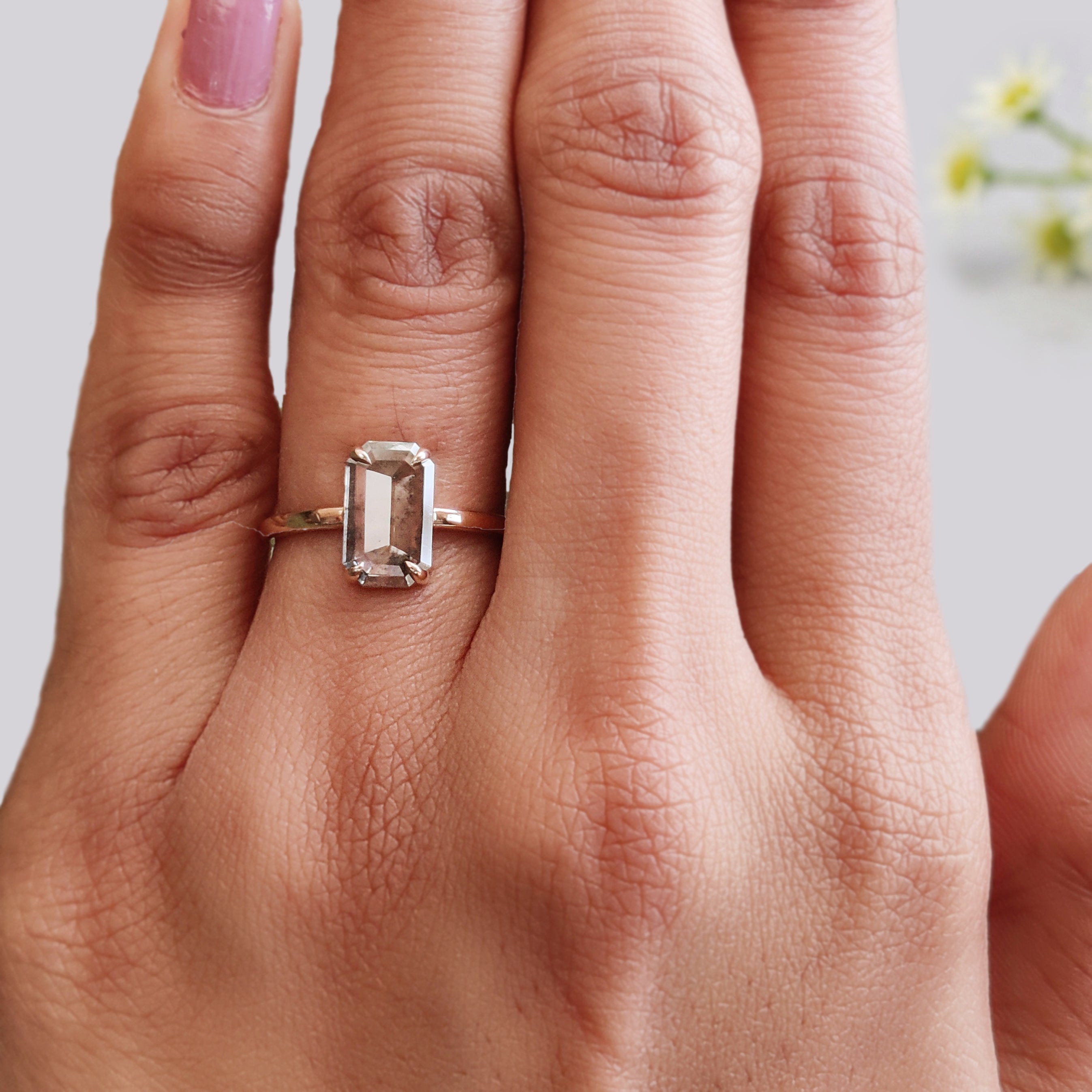 1.40 CT Emerald Lab Grown Diamond Ring Emerald CVD Fancy Black Grey Salt And Pepper Diamond Ring Engagement Ring Bridal Wedding Ring KDL3516