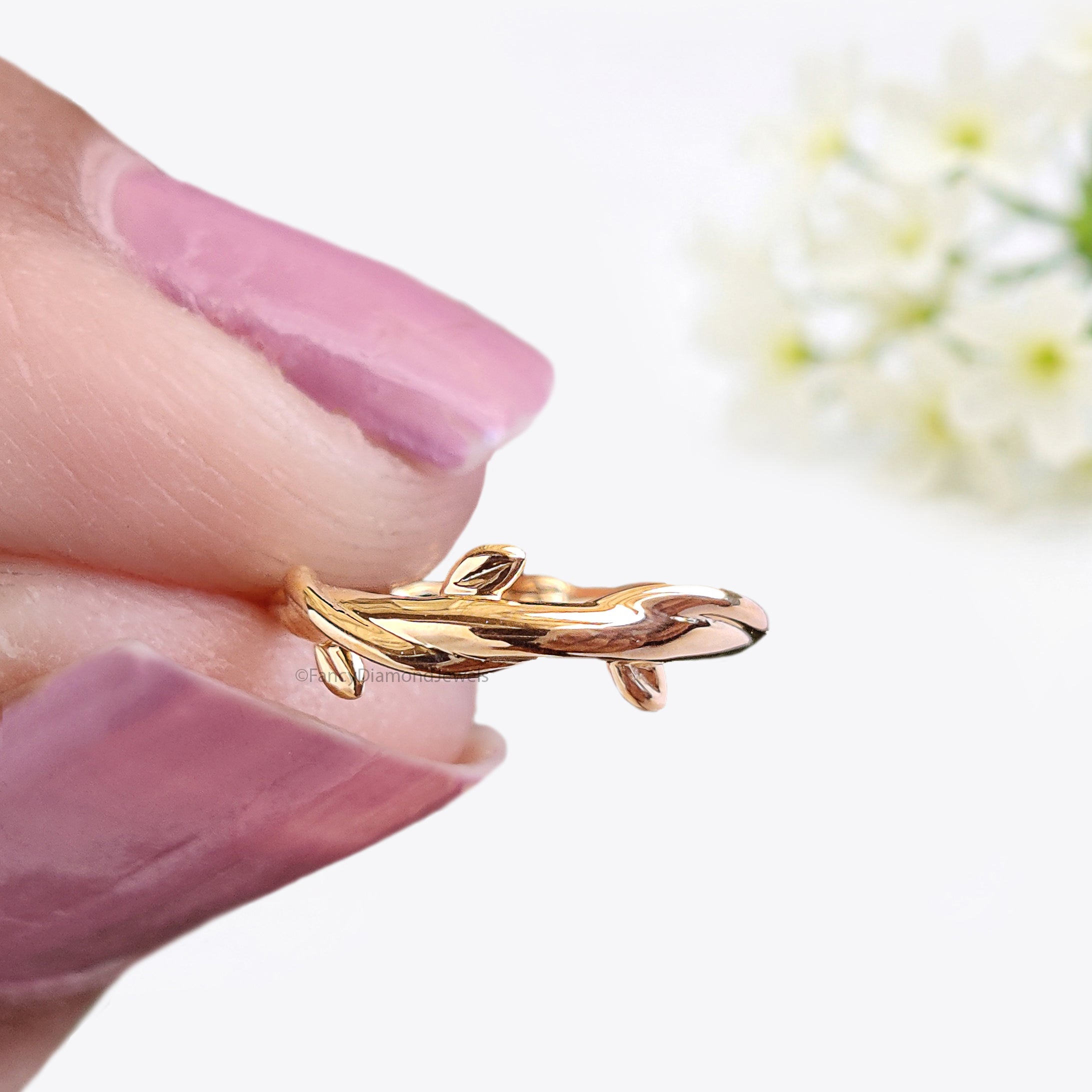 Twist Leaf Nose Hoop Solid Gold Rope Nose Hoop Unique Nose Piercing Nose Ring Clicker Braided Nose Ring Hoop Nose Ring Gold FD490