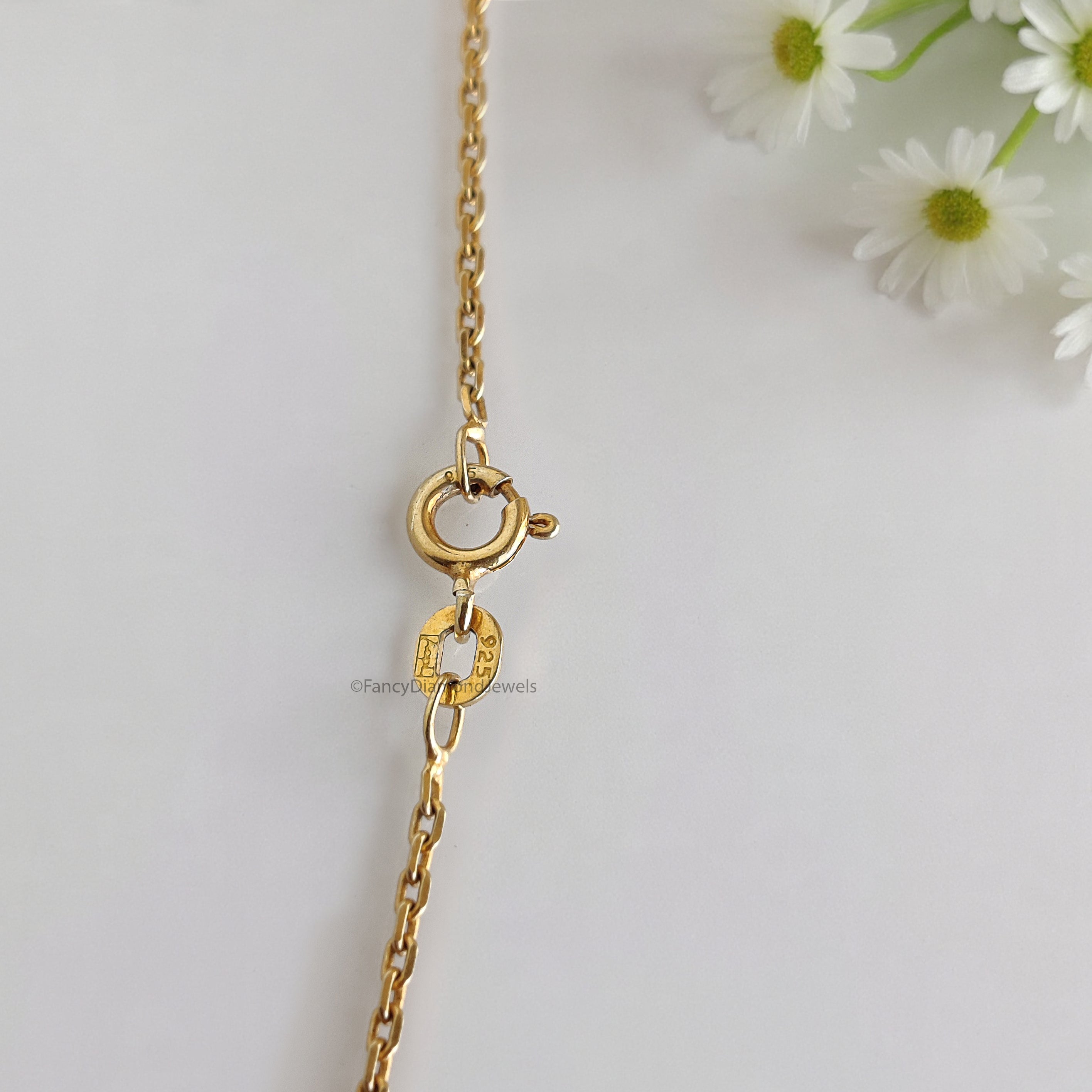 Mom Gift jewelry Tiny Mama Necklace Yellow Silver handmade jewelry Mothers Necklace Perfect Gifts for Mom Necklace With Chain FD538