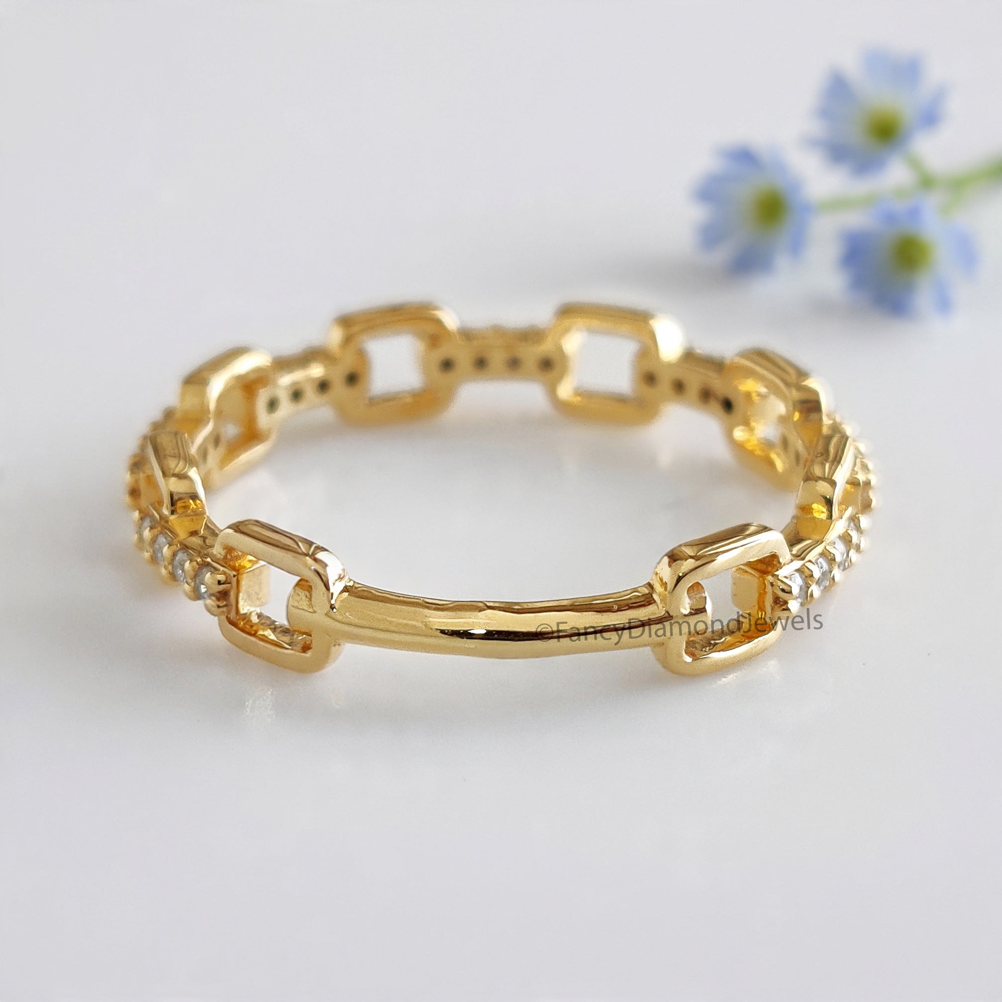 Round Cut Diamond Wedding Band Yellow Gold Unique Wedding Band Pave Diamond Chain Link Band Minimal Dainty Stacking Band Gift For Her FD539