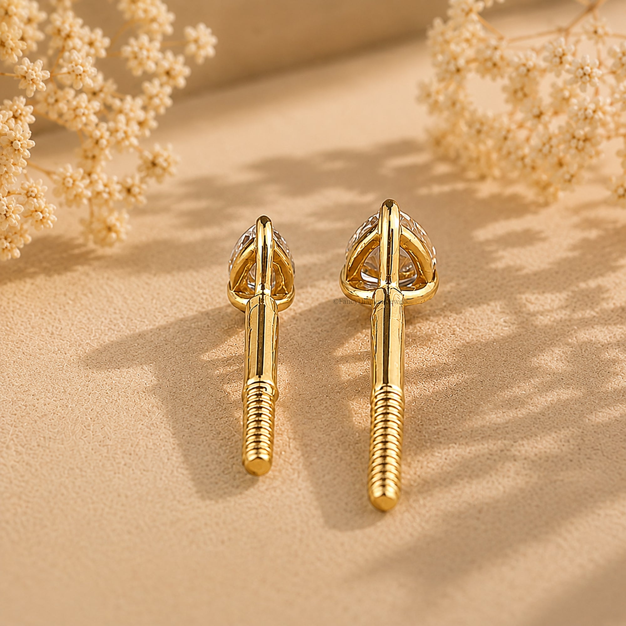 14K Gold Pear Cut Moissanite Diamond Threadless Flat Back Earring Tiny Diamond Helix Conch Stud Minimalist Single Earring Gift For Her FD594