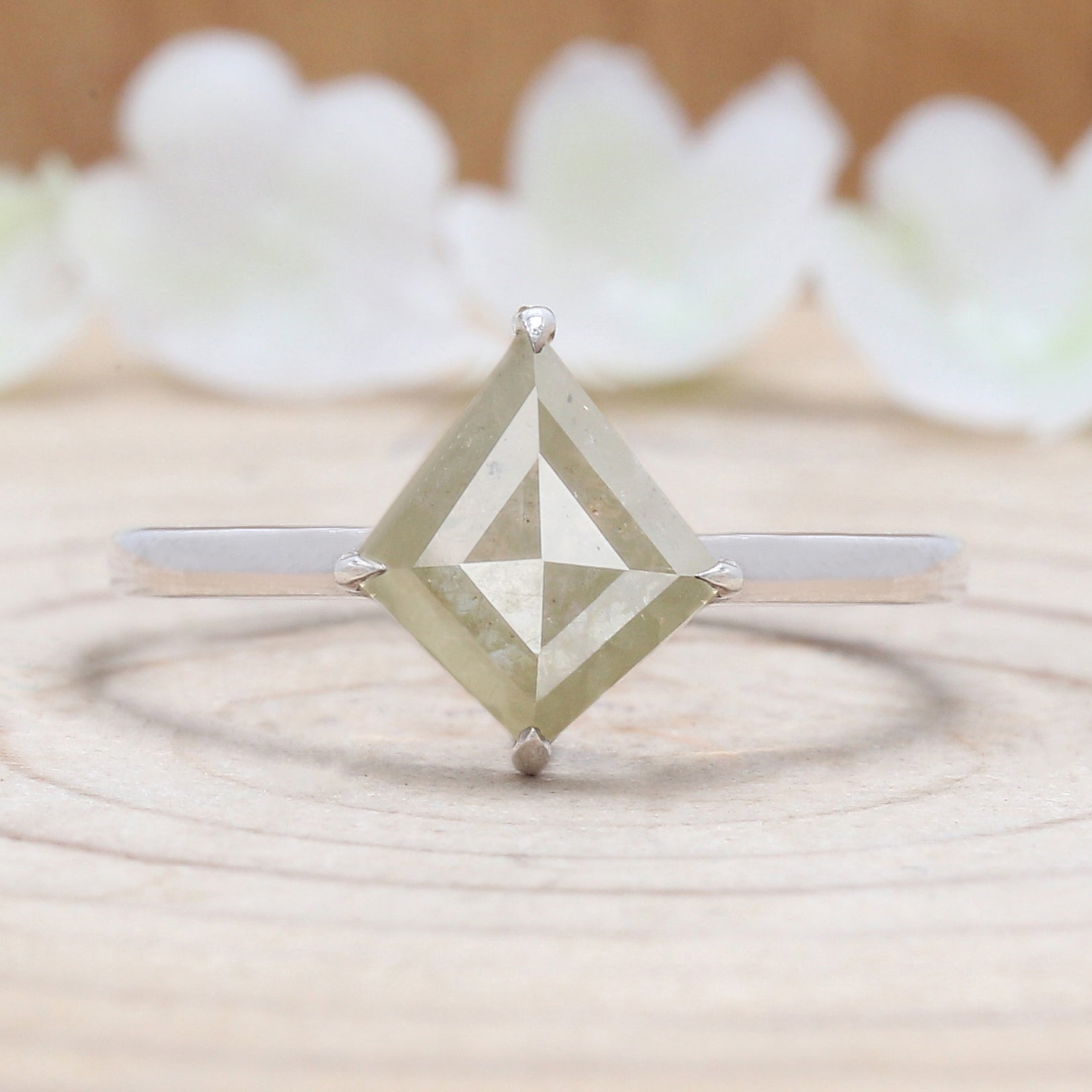 Kite Shape Grey Color Diamond Ring 1.42 Ct 9.65 MM Kite Cut Diamond Ring 14K Solid White Gold Silver Engagement Ring Gift For Her QN2517