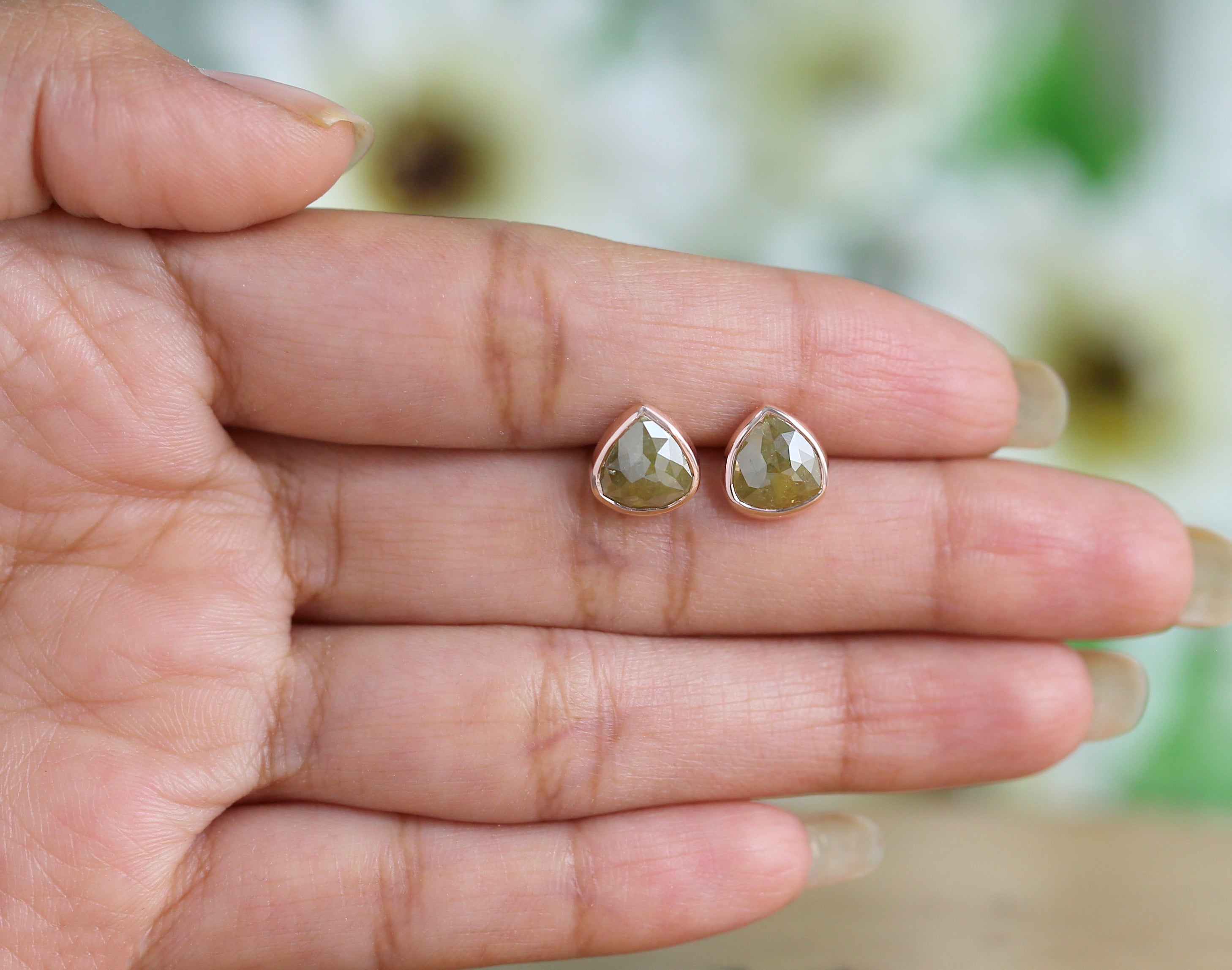 Pear Green Yellow Color Diamond Earring Engagement Wedding Gift Earring 14K Solid Rose White Yellow Gold Earring 2.26 CT KDN7025