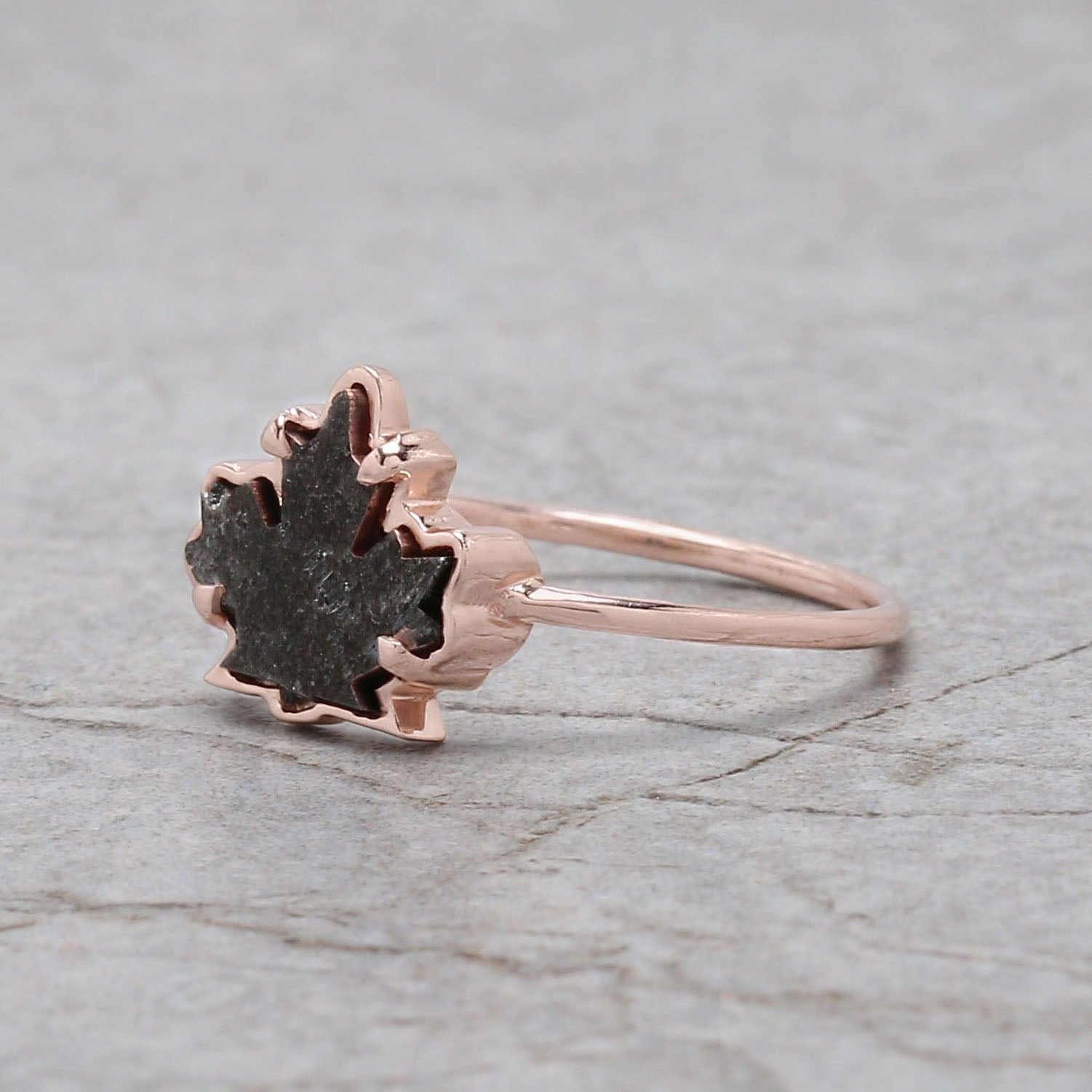 Canadian Maple Leaf Black Color Diamond Ring Engagement Wedding Gift Ring 14K Solid Rose White Yellow Gold Ring 0.73 CT KDL833
